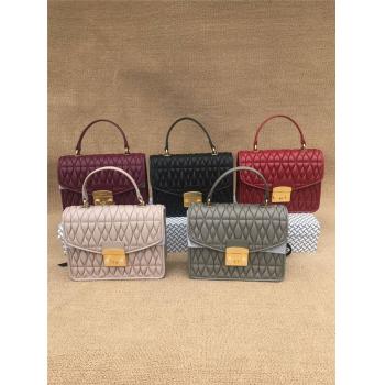 Furla/芙拉官网女包新款METROPOLIS COMETA手提包