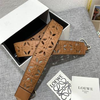 LOEWE罗意威中文官网女士雕花镂空LOGO肩带