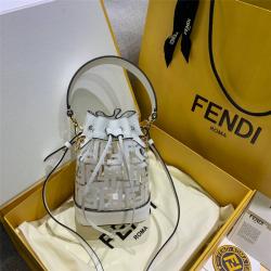 Fendi/芬迪官网MON TRESOR透明PVC FF迷你水桶包8BS010