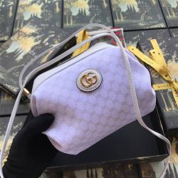 gucci官网中文官方网古驰PVC GG提花白色帆布斜跨包564582