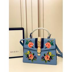 GUCCI古驰中文官网女包刺绣花朵Sylvie系列中号手提包431665