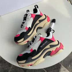 Balenciaga巴黎世家鞋子官网女款老爹鞋复古做旧TRIPLE S 运动鞋524039