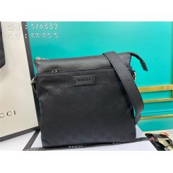 gucci男包古驰新款GG尼龙拼皮斜跨单肩包510342/510339