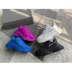 Balenciaga/巴黎世家香港官网老爹鞋男女同款满饰LOGO TRIPLE S运动鞋