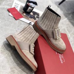 Roger Vivier RV中文官网新款Viv' Rangers 钻扣绒面小牛皮切尔西靴