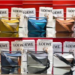 LOEWE罗意威中国官网中号经典款Puzzle 29 手袋几何包