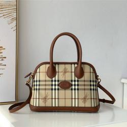 Burberry巴宝莉专柜价中古经典战马格子BB贝壳包