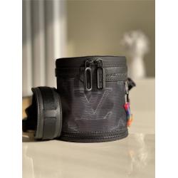 LOUIS VUITTON LV 2054 EXPANDABLE POLOCHON 手袋M45604