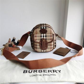 Burberry巴宝莉中文官方网中古vintage小圆蛋马鞍包