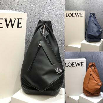 LOEWE罗意威包包图男包小牛皮Anton 背包三角包斜挎包