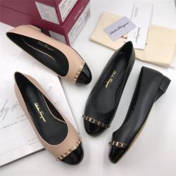 Ferragamo/菲拉格慕美国官网女鞋新款链条装饰平底鞋单鞋