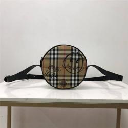 Burberry/巴宝莉美国官网Louise格纹帆布路易丝包圆饼包40784741