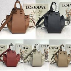 LOEWE中文官网罗意威价格新尺寸Hammock手袋吊床包