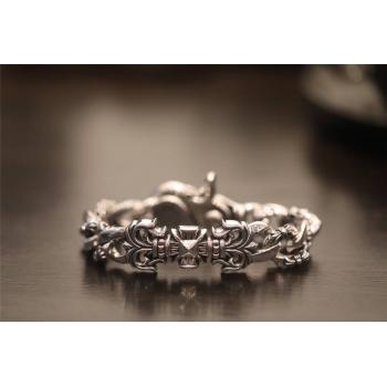 Chrome hearts CH克罗心杭州店勾扣花藤间花手链H049