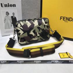 FENDI芬迪奢侈品包包品牌大全新款男包迷彩小怪兽斜挎包