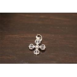 Chrome hearts CH克罗心中国官网四方火焰十字花吊牌吊坠D035