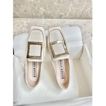 Roger Vivier RV中文官网女鞋Viv' Driver金属扣牛皮乐福鞋