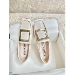 Roger Vivier RV中文官网女鞋Viv' Driver金属扣牛皮乐福鞋