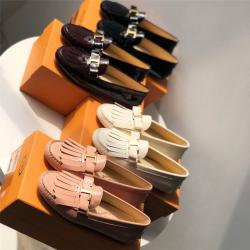 Tod's托德斯官网奢侈品网购新款女鞋漆皮流苏T扣豆豆鞋