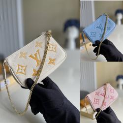 lv官网女包渐变MINI POCHETTE ACCESSOIRES 手拿包M80501