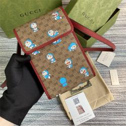 古奇官网Doraemon x Gucci联名系列哆啦A梦手机包647805