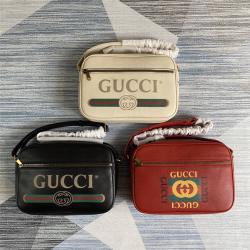 GUCCI古驰官网旗舰店男士牛皮复古标识印花斜挎包523589