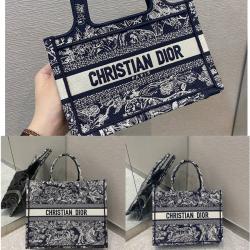 dior专柜官网迪奥女包Reverse 茹伊印花BOOK TOTE 购物袋