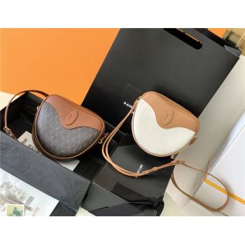 YSL正品官网圣罗兰LE MONOGRAMME CŒUR涂层帆布和光滑皮革手袋675260