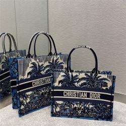 迪奥官方网站DIOR Palms刺绣图案BOOK TOTE 手袋