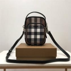 Burberry巴宝莉中文官网格纹环保帆布斜挎包80430881