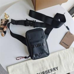 Burberry巴宝莉博柏利官方旗舰店Horseferry 印花涂层帆布斜挎包80366381