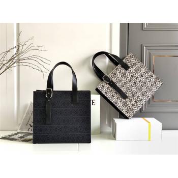 西班牙包包loewe价格罗意威Anagram 提花布和牛皮革 Buckle Tote 托特包B692L09X03