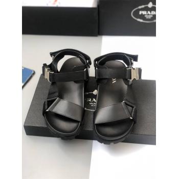 prada普拉达中文官网男鞋皮革和尼龙饰带运动凉鞋2X3055