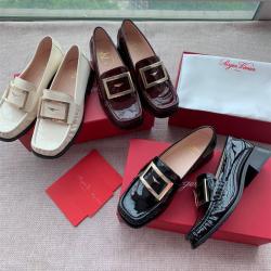 Roger Vivier RV代购正品女士Preppy Viv' 金属扣漆皮乐福鞋