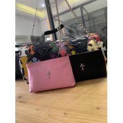 Chrome hearts 克罗心中国官网别针链十字架腋下包CHB045