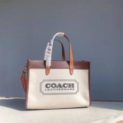 蔻驰包包怎么辨认真假COACH C8459 Field Tote 30号帆布拼皮托特包