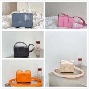 Bottega Veneta葆蝶家bv包包官网667048 Candy Cassette斜挎包油蜡皮方块包
