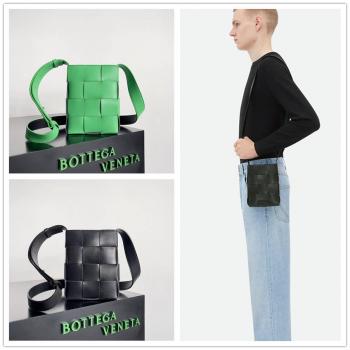 bottega veneta BV葆蝶家香港官网729298男士Cassette迷你斜挎包