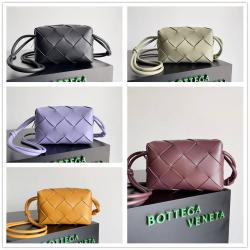 bottega veneta BV葆蝶家原单女包709417斜挎包Cassette小号相机包