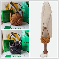 bottega veneta葆蝶家BV官网女包730167中号Helmet肩背包编织头盔包