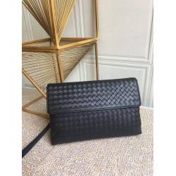 bottega veneta BV葆蝶家新款男士编织真皮翻盖隔层手拿包手挽包7107