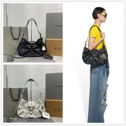 巴黎世家Balenciaga女包官网672754 LE CAGOLE中号单肩包半月包饺子包92345