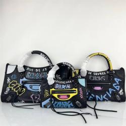 Balenciaga巴黎世家官网女包CLASSIC CITY GRAFFITI山羊皮涂鸦机车包