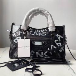 Balenciaga巴黎世家原单包包CLASSIC CITY GRAFFITI裂纹羊皮涂鸦中号机车包