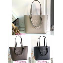 LOEWE罗意威A717S72X03托特包小号粒面牛皮 Anagram Tote 手袋062186