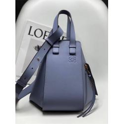 LOEWE罗意威中国官网387.30.S35小号经典牛皮革 Hammock 吊床包