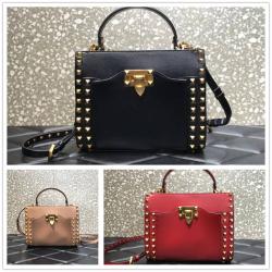 valentino华伦天奴中文官网Garavani Rockstud铆钉手提包0056