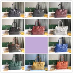 戈雅Goyard美国官网 Chien Gris & Pocket 宠物包
