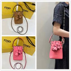 Fendi/芬迪女包官网8BS010 Mon Tresor 3D花朵水桶包8611