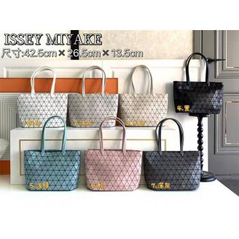 Issey Miyake三宅一生正品官网 CRYSTAL 长手柄水晶包托特包